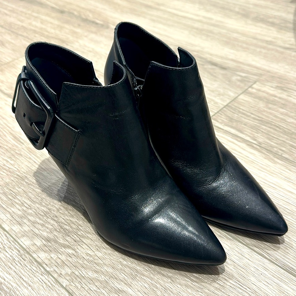 Sigerson Morrison Black Leather Boots